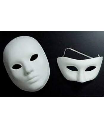 Máscaras diversas branca